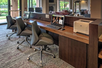 courtyard by marriott springfield