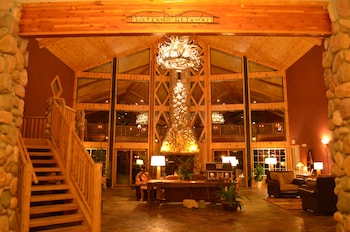 Crooked River Lodge,Emmet County>>Alanson,3 star