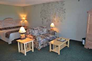 crooked river lodge