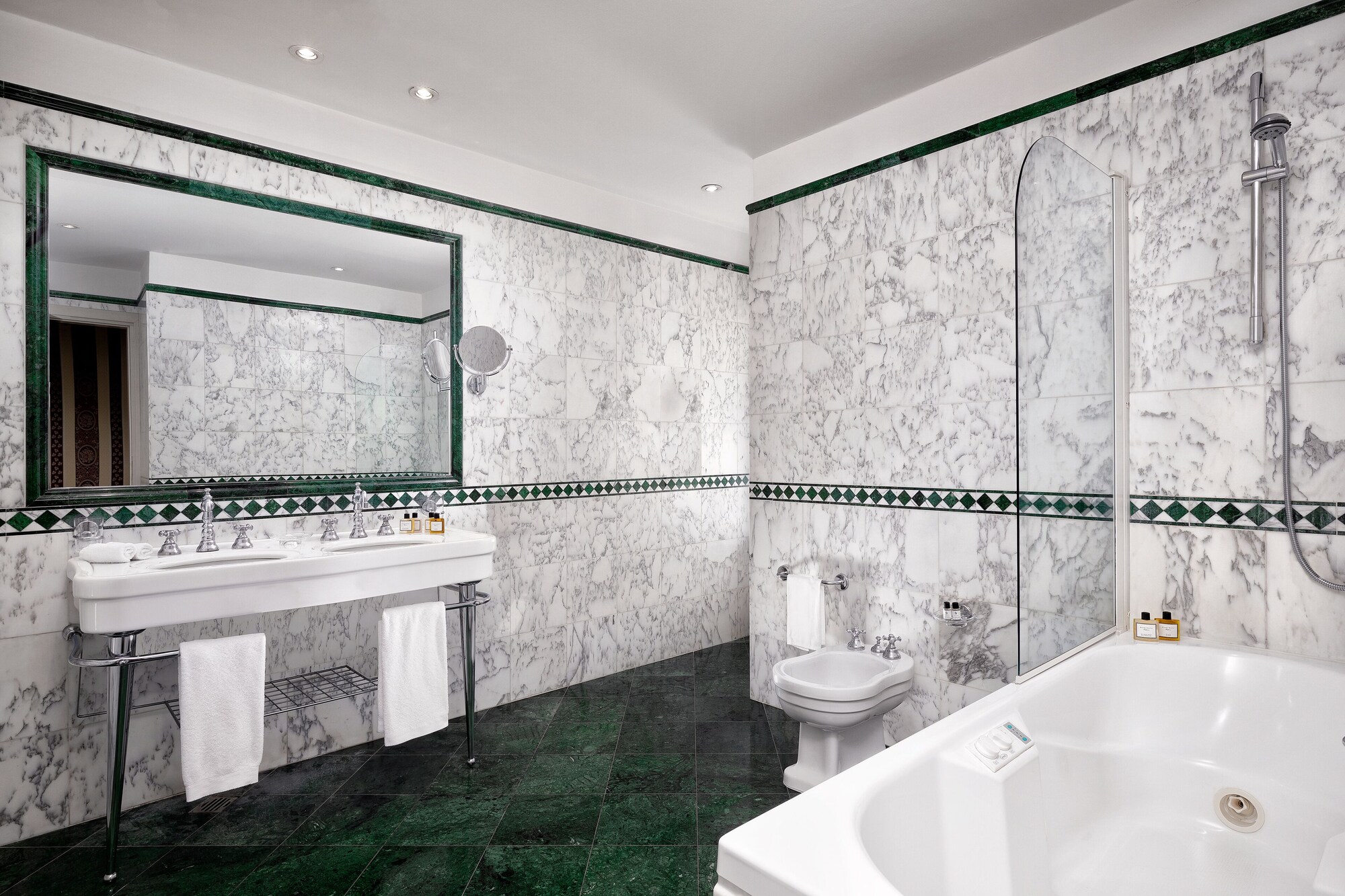 sina palazzo santangelo