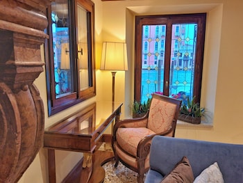 sina palazzo santangelo