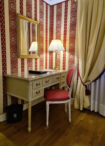 sina palazzo santangelo