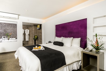 riande aeropuerto hotel and casino