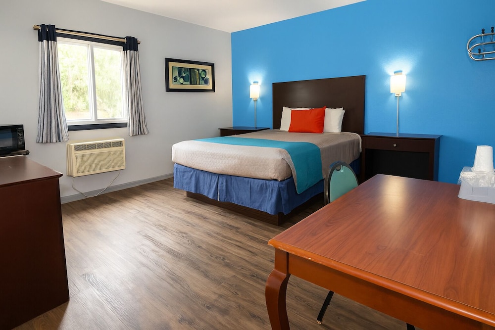 executive inn by belvilla owatonna hwy 35