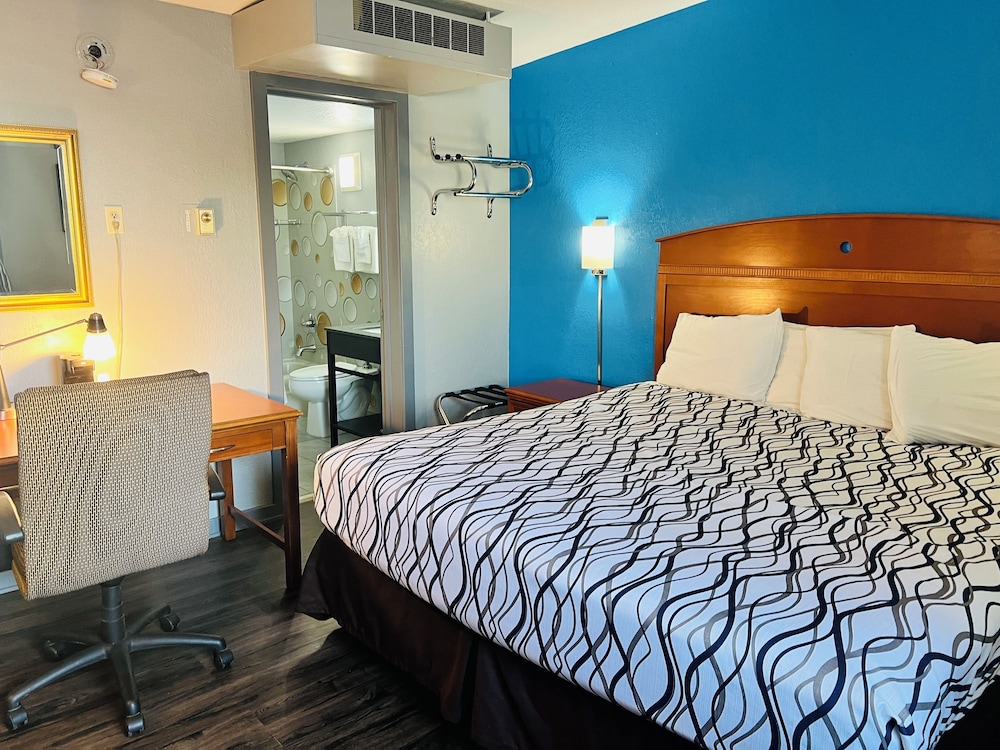 executive inn by belvilla owatonna hwy 35