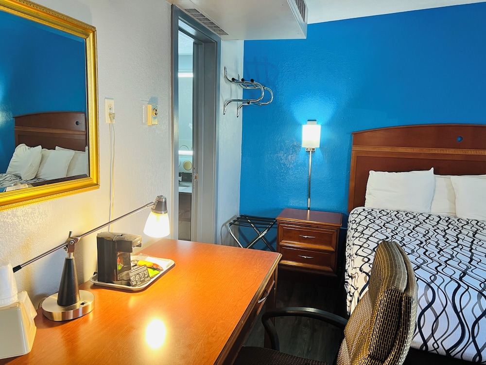 executive inn by belvilla owatonna hwy 35