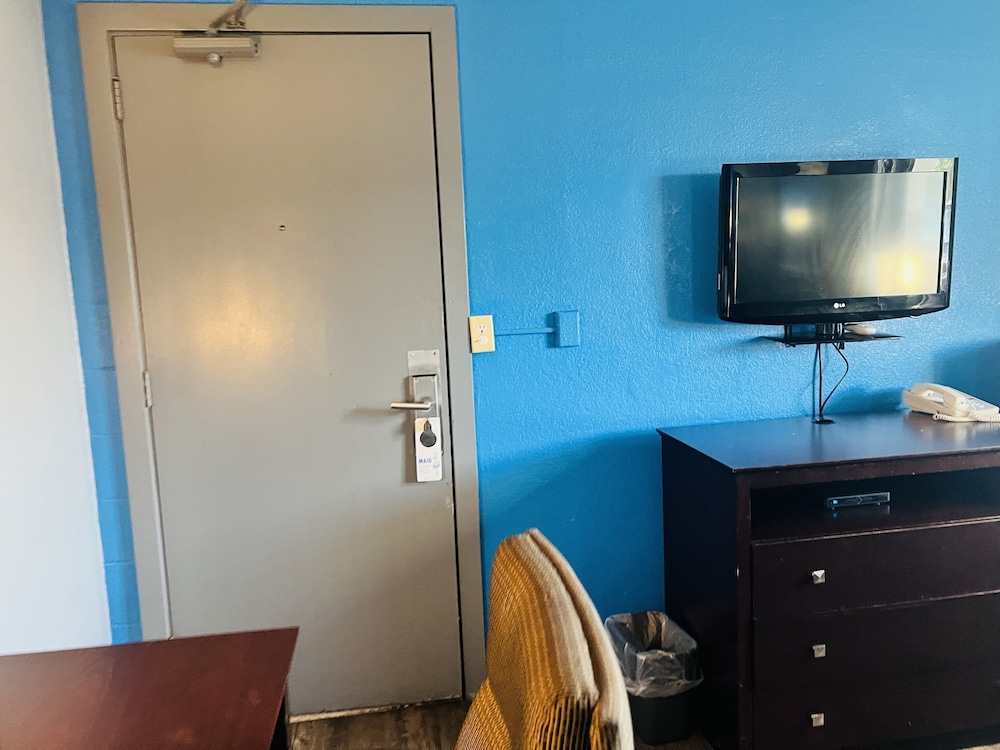 executive inn by belvilla owatonna hwy 35