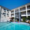 brookhurst plaza inn