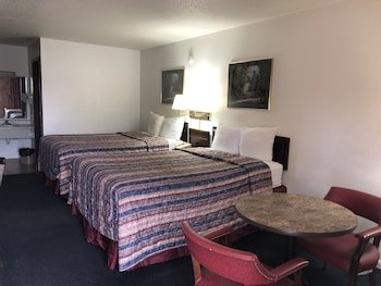 budget host inn greenup