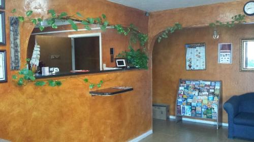Carefree Inn Flatonia,Flatonia>>Columbus,3 star