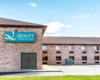 quality inn and suites kimberly appleton east