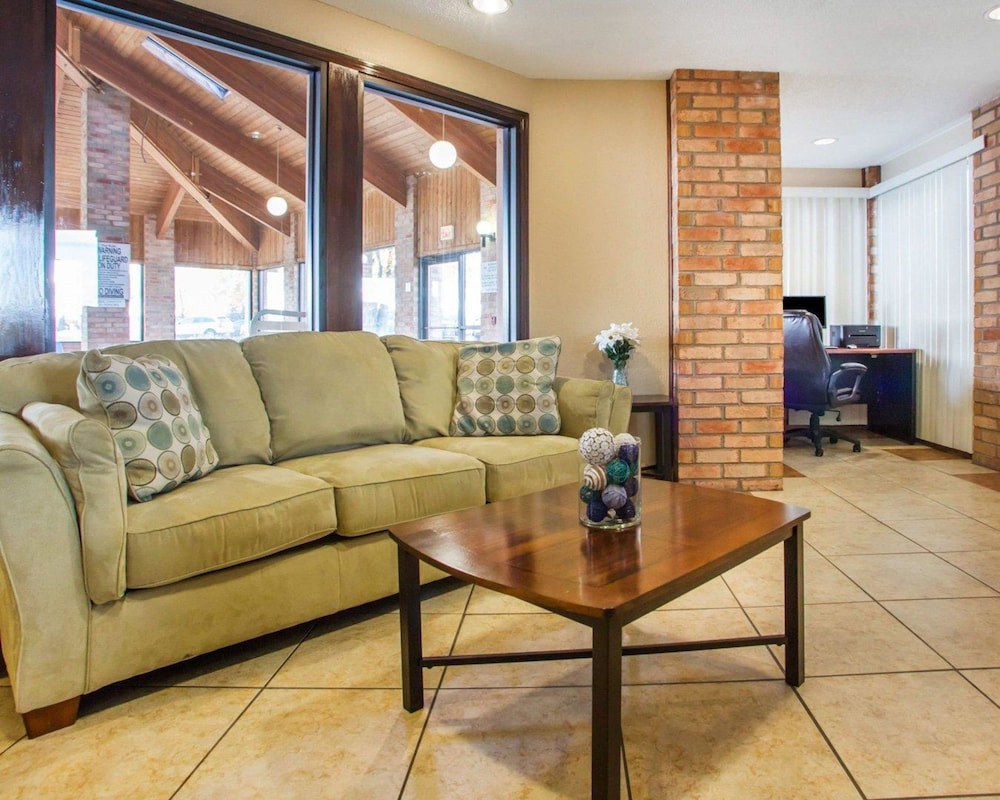 quality inn and suites kimberly appleton east