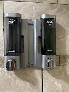 palace inn i 45 and bellfort