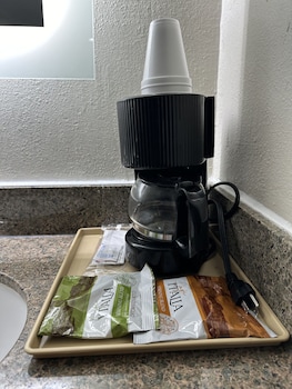 palace inn i 45 and bellfort