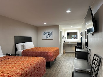 palace inn i 45 and bellfort