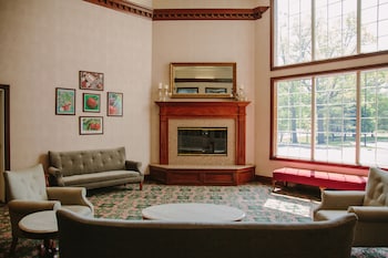 Bayshore Resort,Grand Traverse Bay>>Grand Traverse,3 star