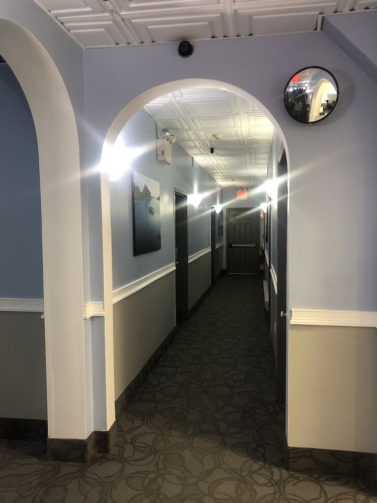 Atlantic House,Narragansett Pier>>Narragansett,3 star