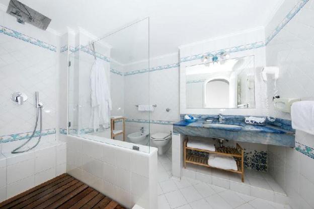hotel mamela