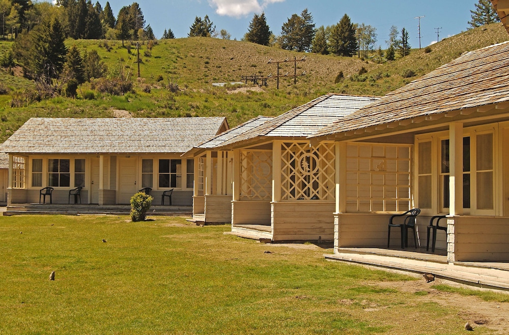 yellowstone national park