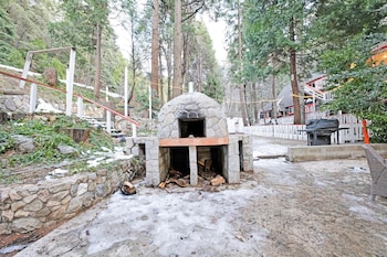 Arrowhead Tree Top Lodge,Lake Arrowhead>>Big Bear Lake,2 star