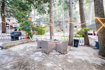 Arrowhead Tree Top Lodge,Lake Arrowhead>>Big Bear Lake,2 star
