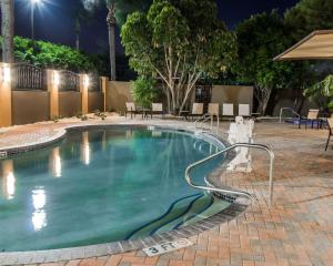 comfort inn and suites