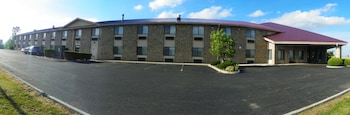 royalton inn and suites