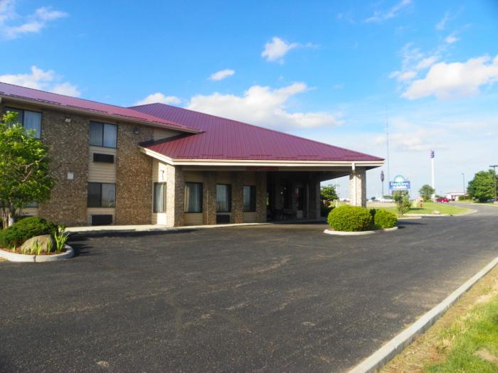 royalton inn and suites