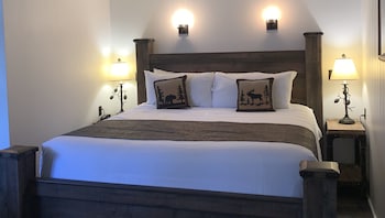 adirondack lodge old forge