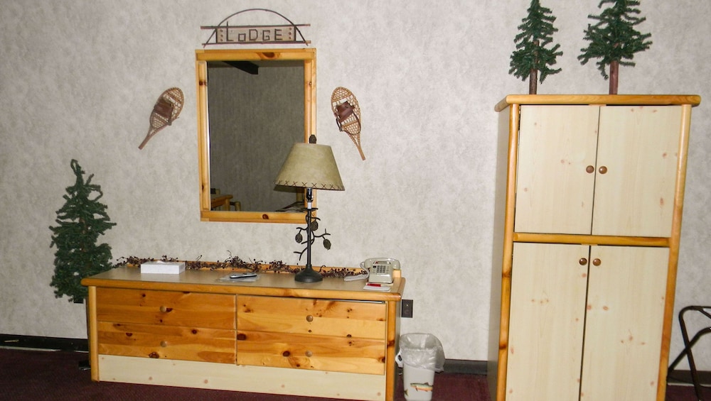 adirondack lodge old forge