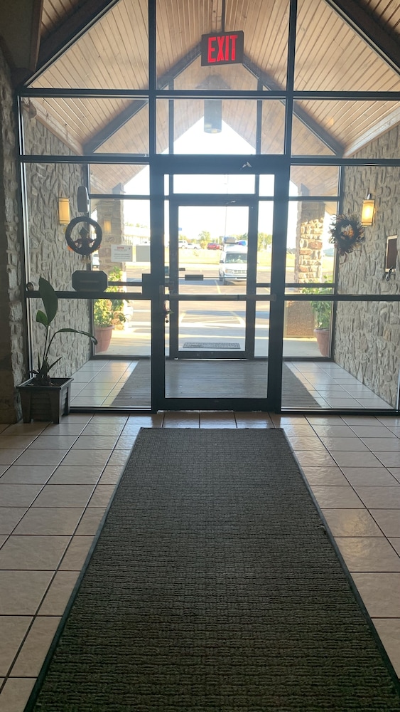 regency inn and suites