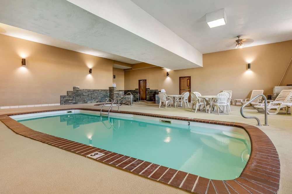 Rodeway Inn Rapid City,Pennington County>>Deadwood,2 star