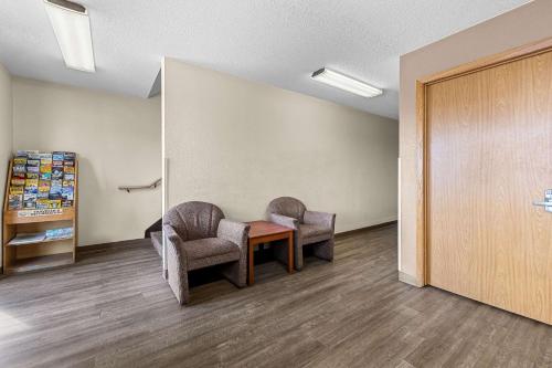 rodeway inn rapid city