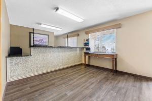 rodeway inn rapid city