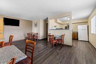 rodeway inn rapid city