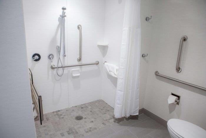hilton garden inn corning downtown