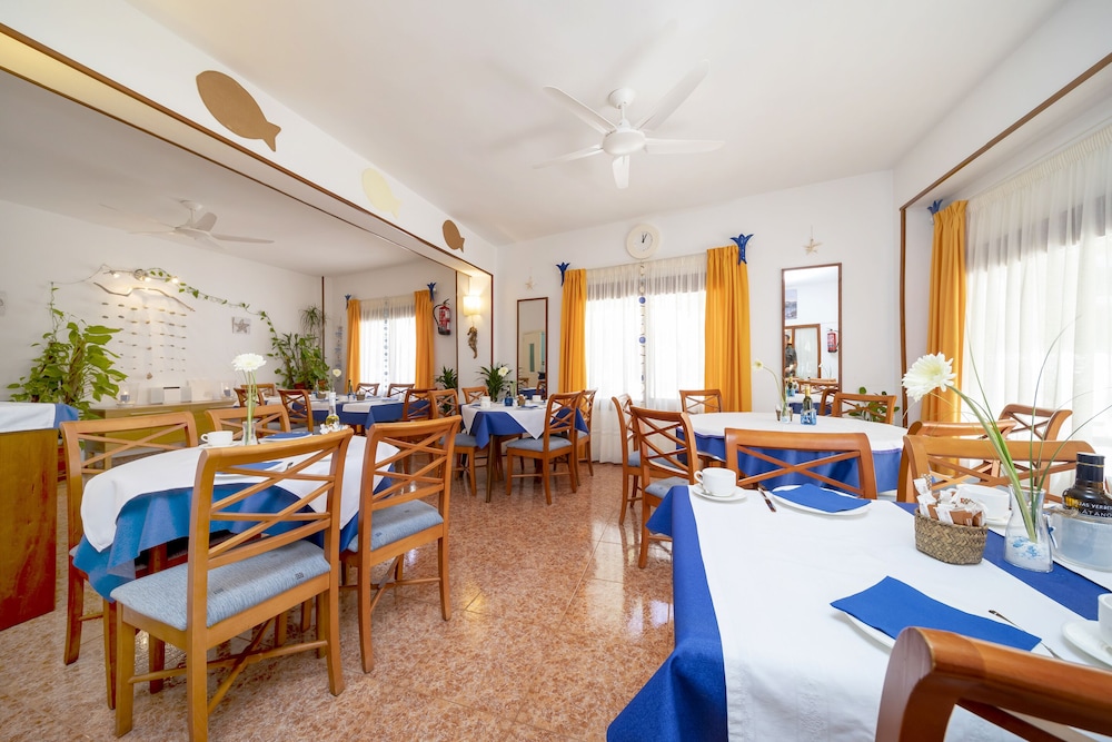 hostal manolita