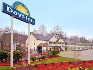 Days Inn By Wyndham Canton,Canton>>Atlanta,2 star