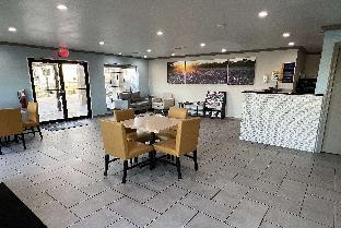 Days Inn By Wyndham Canton,Gun Barrel City>>Canton,2 star