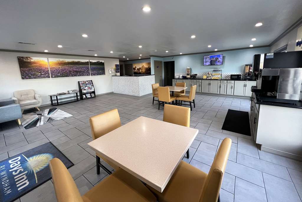 days inn by wyndham canton