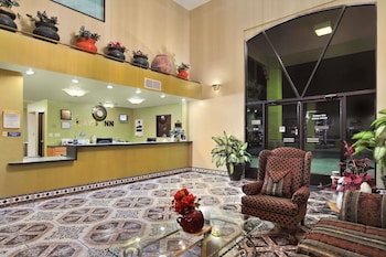 Days Inn By Wyndham Carlsbad,New Mexico>>Carlsbad,3 star