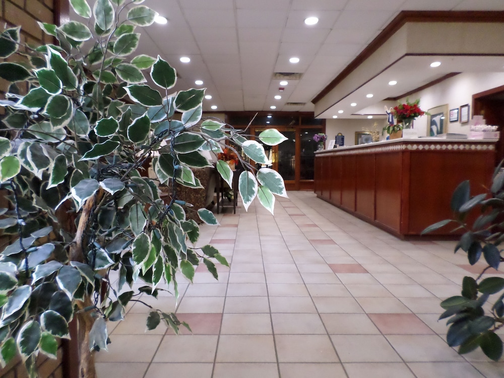 days inn and conf center by wyndham southern pines pinehurst