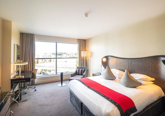 brooklands hotel
