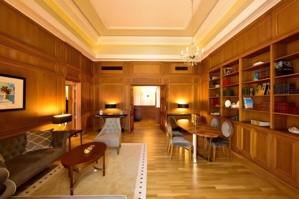 pousada de lisboa praca do comercio small luxury hotel