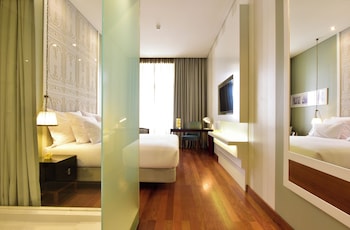 pousada de lisboa praca do comercio small luxury hotel