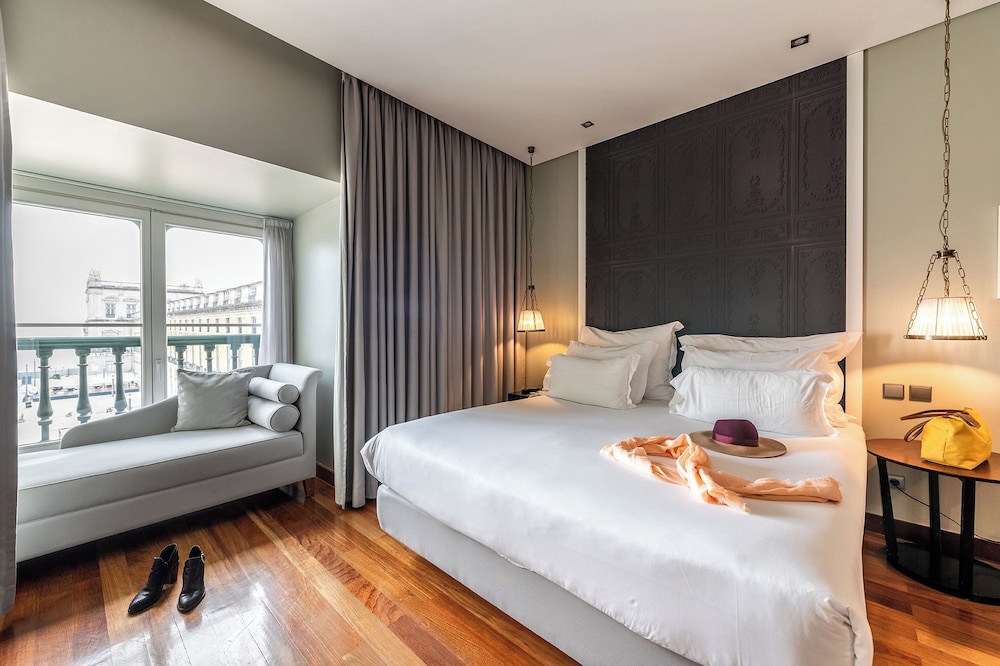 pousada de lisboa praca do comercio small luxury hotel