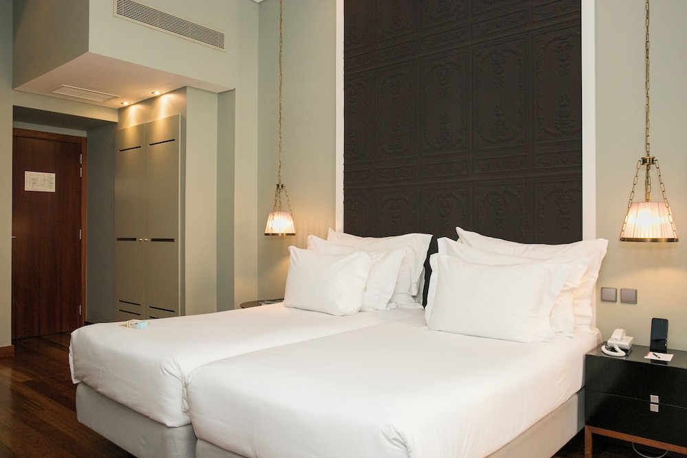 pousada de lisboa praca do comercio small luxury hotel