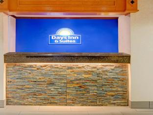 days inn and suites by wyndham kansas city south
