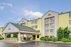 days inn and suites by wyndham kansas city south