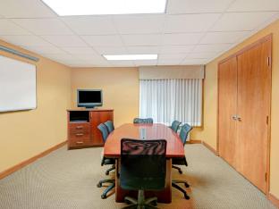 days inn and suites by wyndham kansas city south